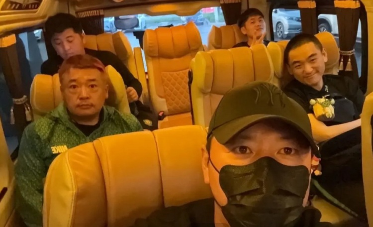 國安教練組現(xiàn)場觀賽泰超，本周和兩支當?shù)厍蜿牊嵘砗蠡貒? class=