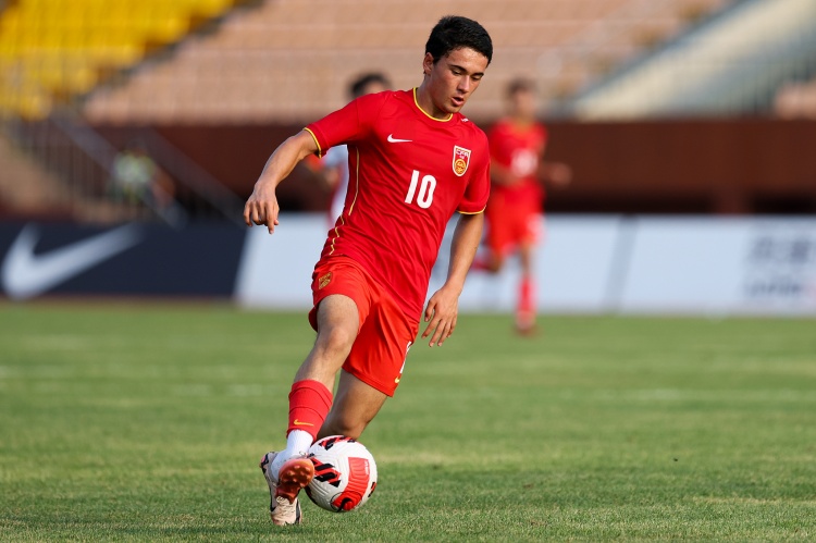 足球報(bào)：U17國足集結(jié)開訓(xùn)，將與07年齡段精英隊(duì)進(jìn)行兩場(chǎng)熱身賽